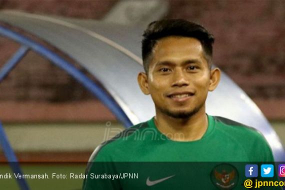 Teken Kontrak Madura United, Andik Vermansah Berkaus Bonek - JPNN.COM