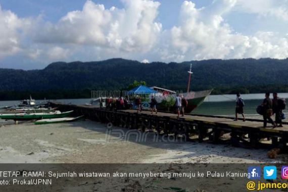 Tak Terganggu Isu Tsunami, Wisatawan Tetap Serbu Berau - JPNN.COM