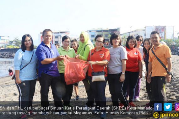 SKPD Gotong Royong Wujudkan Pantai Manado yang Bersih - JPNN.COM