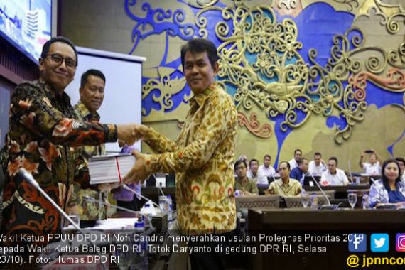 DPD RI Sampaikan Prolegnas Prioritas Tahun 2019 ke DPR RI - JPNN.COM