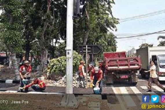 Pemkot Surabaya Tambah Dua Pelican Crossing - JPNN.COM