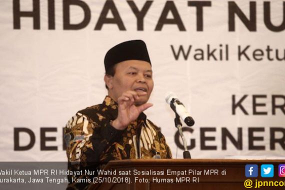KPU Didesak Jelaskan Sumbangan Komunitas Golfer untuk Jokowi - JPNN.COM