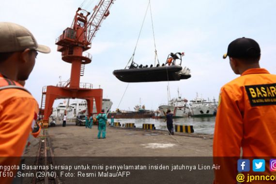 Staf Jadi Penumpang Lion Air Jatuh, Menteri LHK Siti Berduka - JPNN.COM