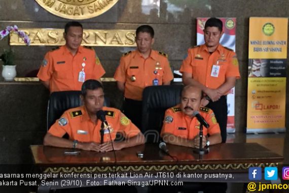 Basarnas Temukan Potongan Tubuh Korban Lion Air JT610 - JPNN.COM