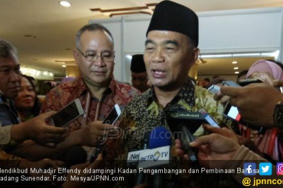 Mendikbud: Perkuat Kedudukan Bahasa Indonesia Lewat Perda - JPNN.COM