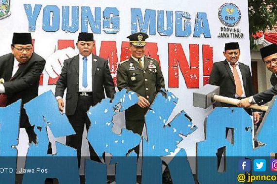 Ini Dia Musuh Pemuda Masa Kini - JPNN.COM