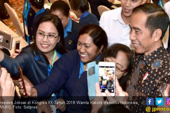 Jokowi: Perempuan Lebih Hebat dari Laki-Laki - JPNN.COM