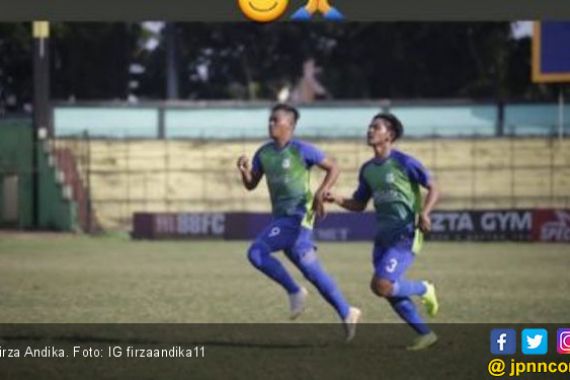 Bye Number 3, Isyarat Firza Andika Mundur dari PSMS Medan? - JPNN.COM