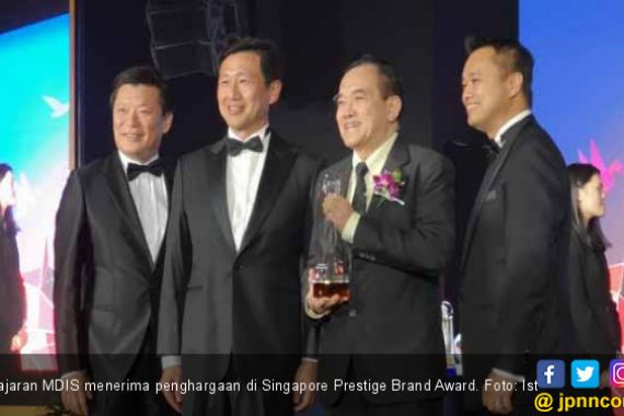 Rayakan Kemenangan Ganda di Singapore Prestige Brand Award - JPNN.COM