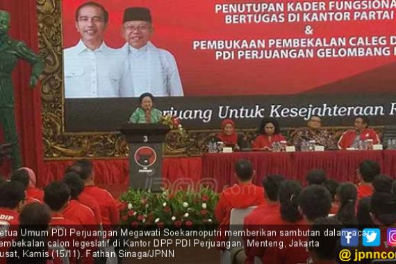 Megawati Ingin Pensiun dari Dunia Perpolitikan? - JPNN.COM