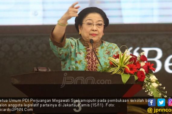 Bu Mega Bangga PDIP Tetap Jawara meski Tak Punya Media - JPNN.COM