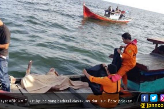 ABK KM Pukat Apung yang Jatuh ke Laut Akhirnya Ditemukan - JPNN.COM