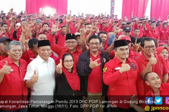 Hasto Semangati Kader PDIP Lamongan demi Jokowi - Ma'ruf - JPNN.COM