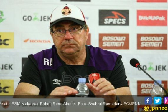 Robert Beri Sinyal Tinggalkan PSM, Jadi Pelatih Timnas? - JPNN.COM