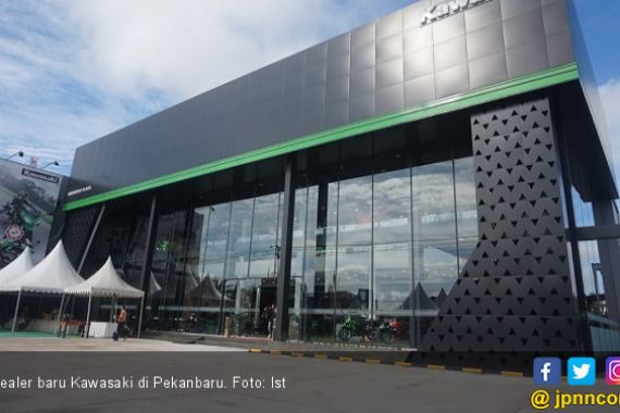 Kawasaki Dirikan Dealer Termegah se-Asia di Pekanbaru - JPNN.COM