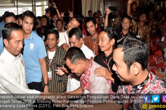 Jokowi Beber Keberhasilan Pamanfaatan Dana Desa 4 Tahun Ini - JPNN.COM
