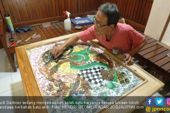 Di Tangan Budi, Harga Batu Akik Tetap Tinggi, Ratusan Juta! - JPNN.COM