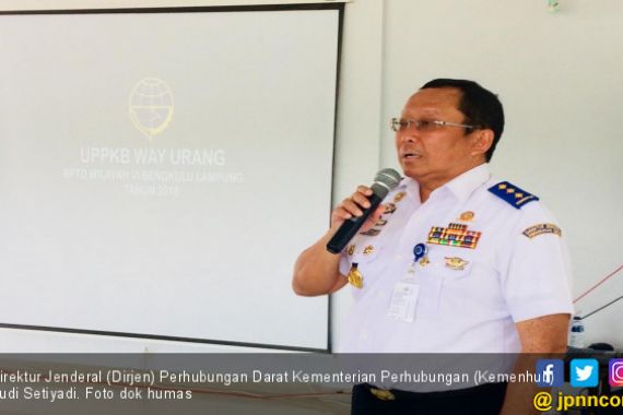 Antisipasi Erupsi Anak Krakatau, Dirjen Hubdat Imbau Operator Kapal Waspada - JPNN.COM