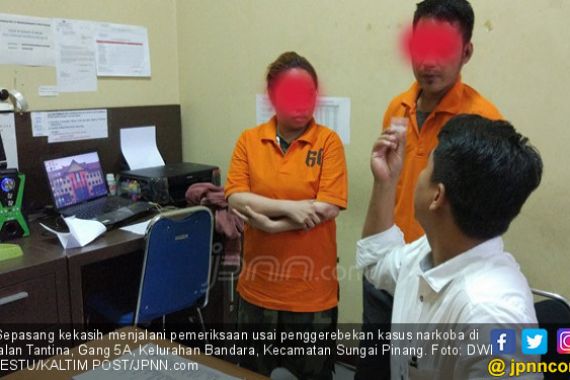 Tubuh Fera Masih Dililit Handuk, Langsung Kaget - JPNN.COM