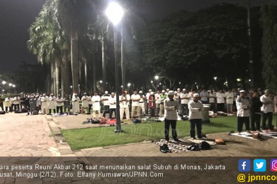 Survei LSI: 86,5 Persen Muslim Indonesia Anggap Pancasila Ideologi Terbaik - JPNN.COM