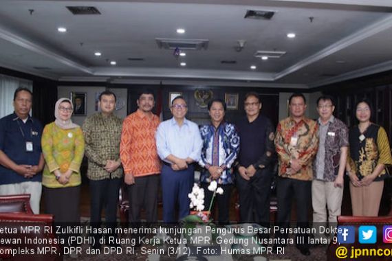 Ketua MPR Menerima PB Persatuan Dokter Hewan Indonesia - JPNN.COM