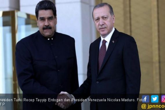Sesama Diktator, Erdogan Bela Rezim Maduro - JPNN.COM