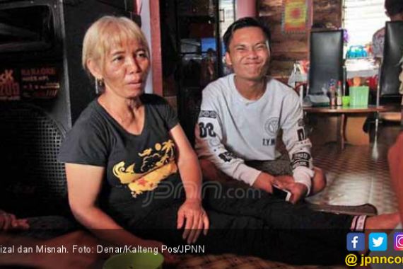 Gebet Teman Anak, Nenek 10 Cucu Nikahi Pria 24 Tahun - JPNN.COM