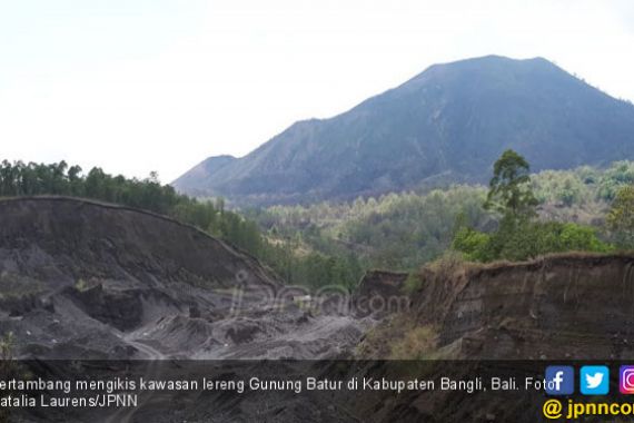 Tambang Galian C Bikin Lereng Gunung Batur Tak Lagi Hijau - JPNN.COM