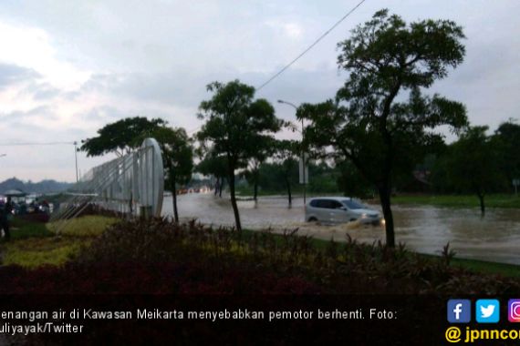 Hujan Deras, Meikarta dan Sejumlah Lokasi di Cikarang Banjir - JPNN.COM