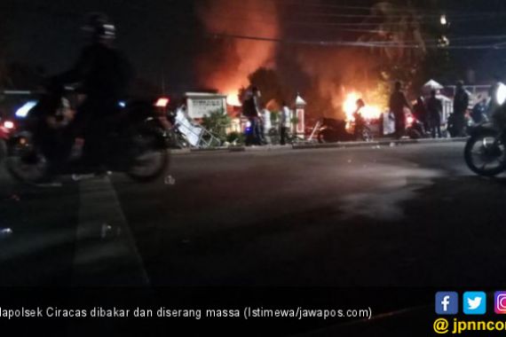 Mapolsek Ciracas Dibakar, TNI AL Lakukan Pengusutan - JPNN.COM