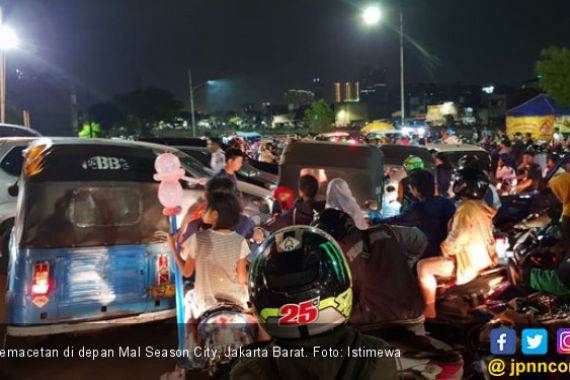 Selama Libur Tahun Baru, 35 Ribu Kendaraan Masuk Jakarta - JPNN.COM