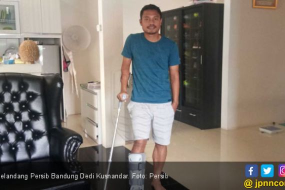 Berita Terbaru Cedera Parah Gelandang Andalan Persib - JPNN.COM