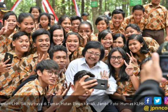 Ke Taman Hutan Kota Jambi, Menteri Siti Nurbaya Terbayang.. - JPNN.COM