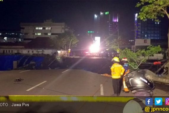 Ini Permintaan Risma Terkait Jalan Gubeng yang Ambles - JPNN.COM