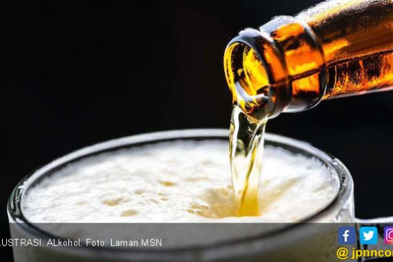 Hobi Minum Alkohol Bisa Sebabkan Kanker Testis? - JPNN.COM