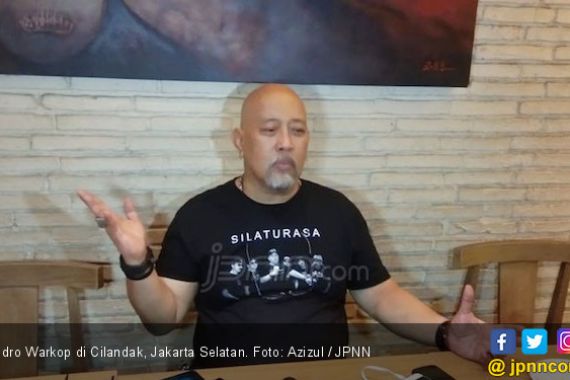 Indro Warkop dan Edo Kondologit Berharap Papua Damai   - JPNN.COM