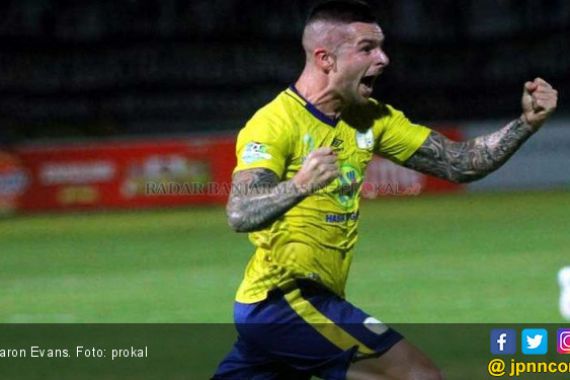 Aaron Evans Dikabarkan Berlabuh ke PSM Makassar - JPNN.COM