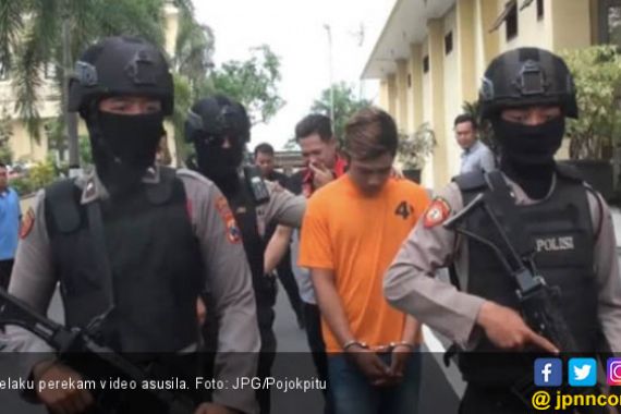 Penyebar Video Asusila Remaja di Warung Akhirnya Tertangkap - JPNN.COM
