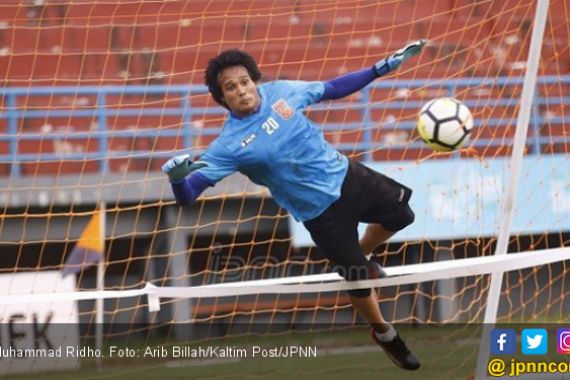 Borneo FC Resmi Tendang Kiper Timnas Indonesia - JPNN.COM