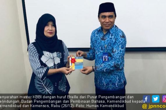 KBBI Braille Bentuk Keberpihakan pada Penyandang Tuna Netra - JPNN.COM