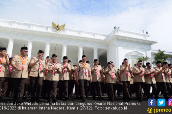 Dilantik di Istana, Pak Buwas Resmi Pimpin Pramuka - JPNN.COM