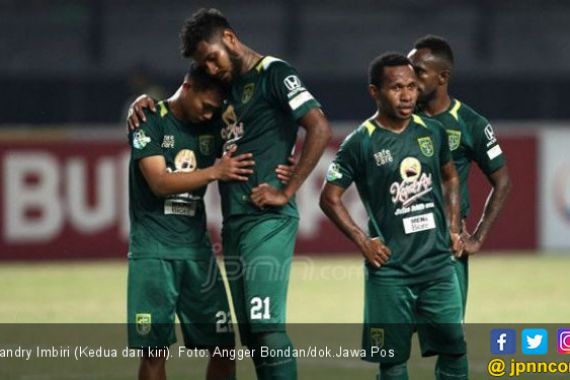 Fandry Imbiri Ungkap Alasan Hengkang dari Persebaya - JPNN.COM