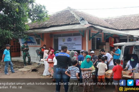 Walubi Terjunkan Relawan ke Wilayah Terdampak Tsunami Banten - JPNN.COM