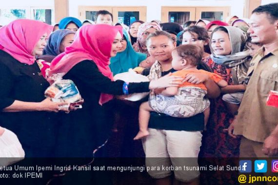 Ipemi Kunjungi Korban Bencana Tsunami Selat Sunda - JPNN.COM