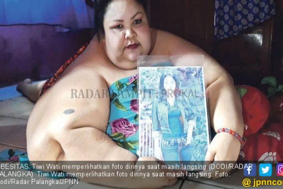 Bu Tiwi Wanita Tergemuk di Kalteng, Bobotnya 350 Kg - JPNN.COM
