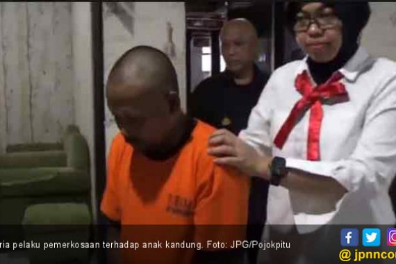 Bercerai, Bapak Bejat Tega Hamili Anak Kandung - JPNN.COM