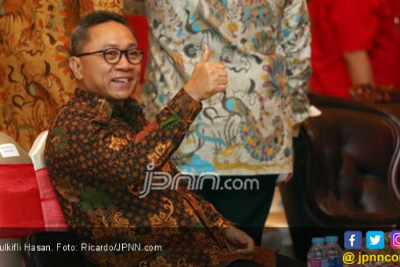 Nah, Ketum PAN Setuju Jokowi dan Prabowo Bertemu - JPNN.COM