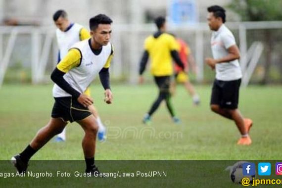 Bek Arema FC Merapat ke Bhayangkara FC - JPNN.COM
