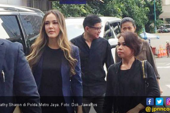 Foto Masuk Katalog Prostitusi, Cathy Sharon: Itu Editan - JPNN.COM