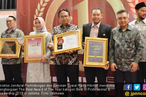 Harry Hikmat Raih Best in Professional & Leadership 2019 - JPNN.COM